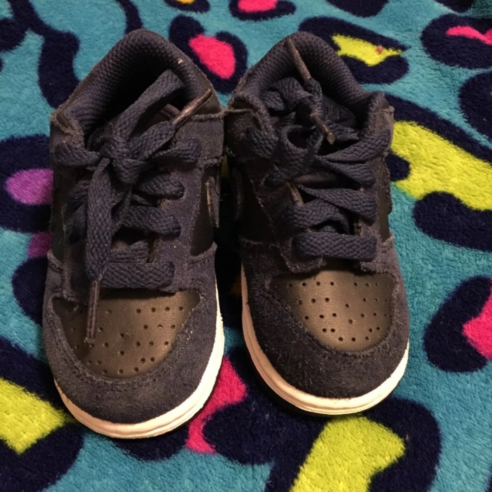 Toddler Nike dunks